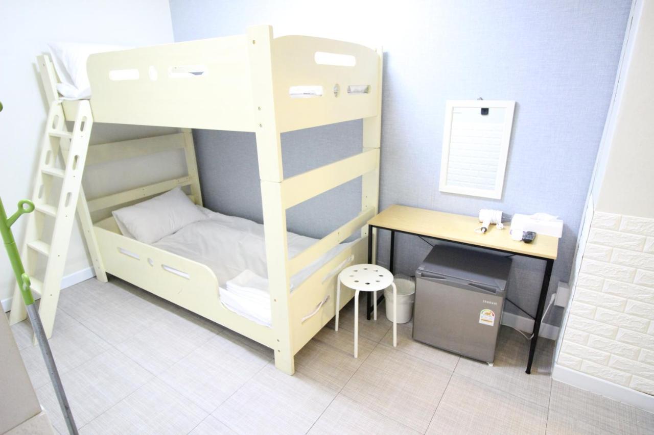 Hotel Golden Park Myeongdong Seul Dış mekan fotoğraf